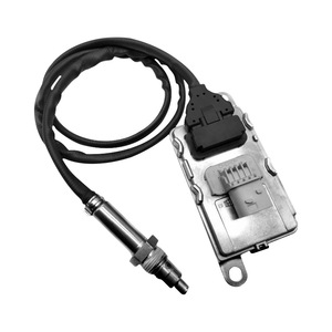 Capteur NOx DAF 5WK9 6754C 24V carré à quatre broches pour réparation et remplacement de camions - Product Image 2