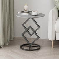 Table basse multifonctionnelle en pierre de design italien moderne et luxueux avec structure en bois pour salon, chambre et mobilier de maison