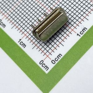 Whole -Sale RF11315MA4SI-W F11_4P Crystals Crystal Oscillators SAW Resonators R315 315MHz -40 degree-+85 degree 75KHz - Product Image 1