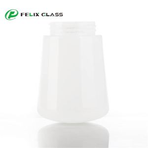 Pantalla de Lámpara de Vidrio Cilíndrica Blanca Ópalo, Ecológica, Duradera y Personalizada, Diseño Moderno para Iluminación - Product Image 4