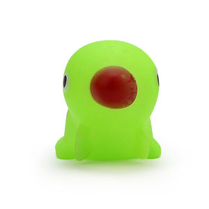 जिक्सिन बेबी कार्टून रबर कीट कैटरपिलर तैराकी और चिल्लाना स्नान खिलौना - Product Image 4