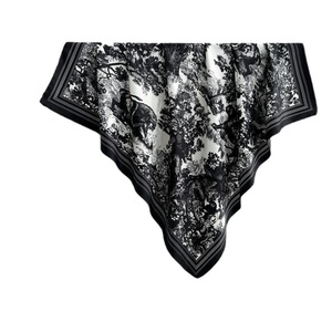 <span class=keywords><strong>Sciarpa</strong></span> <span class=keywords><strong>Elegante</strong></span> da Donna Autunno Inverno, Quadrata, in Poliestere, con Stampa Animalier Bianco e Nero, 90x90cm - Product Image 6