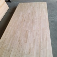 Panneau de bois de pin massif à jointures à doigts, séché au four, qualité mobilier, pour armoires et plateaux de table