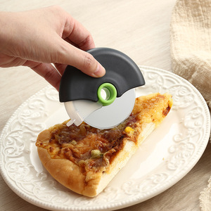 Cortador de Pizza Redondo ZP-Round de Huangshi, Rueda Cortadora con Cubierta Protectora Desmontable, Fácil de Limpiar, Herramientas para Pizza de Acero Inoxidable - Product Image 5