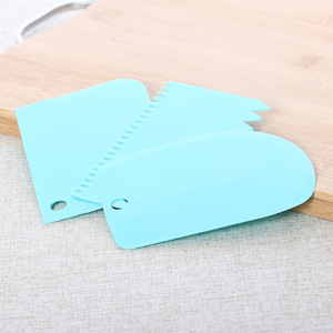 3PC Baking Pastry công cụ nhựa bột dao <span class=keywords><strong>Icing</strong></span> fondant scraper trang trí đồng bằng mịn lởm chởm cạnh spatulas cắt bánh công cụ - Product Image 2