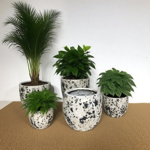 Pot de fleurs en céramique émaillée moderne et rétro, élégant, écologique, durable, vente en gros, 10*10*10cm, pour la maison et l'hôtel, emballage au sol - Product Image 3