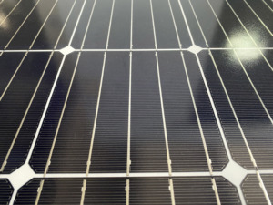 Compre en línea un panel solar monocristalino de 300W para el hogar tipo HJT - Product Image 2