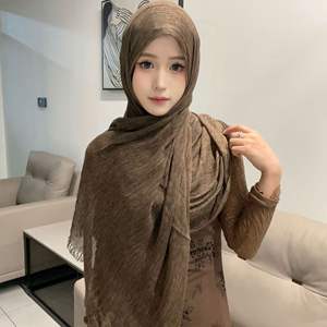 Hijab long en rayonne froissée uni, style modeste, plissé fin, turban, grande taille, châle islamique ethnique - Product Image 4