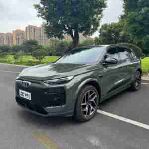 SUV électrique d'occasion Q6 <span class=keywords><strong>E</strong></span>-<span class=keywords><strong>tron</strong></span> LHD 2025 de taille moyenne, faible kilométrage, <span class=keywords><strong>prix</strong></span> compétitif pour commande en gros, stock disponible pour l'exportation mondiale - Product Image 1