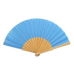 Abanico de mano personalizado con nombre grabado, hecho a mano, clásico, de seda y madera, para recuerdo de boda. - Product Image 6