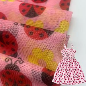 Tessuto Power Mesh con Stampa <span class=keywords><strong>Coccinella</strong></span>, 93% Poliestere 7% Spandex, Traspirante ed Elastico in 4 Direzioni per Abiti, Top e Gonne Tutu per Bambini - Product Image 1