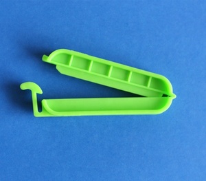 Laboratuvar için 8cm 10cm diyaliz boru kapatma kelepçe kilitleme diyaliz tutucu klip - Product Image 4