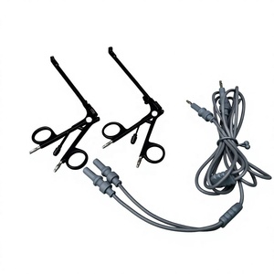 Pinza Bipolar Negra para Cirugía con Mango de Sujeción de Cable para Procedimientos Mínimamente Invasivos Fabricada por ZUOL - Product Image 1