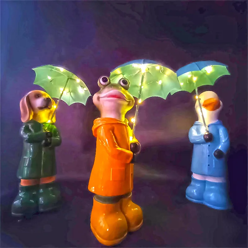 ديكور حديقة جميل أضواء شمسية الكلب البط والضفادع التماثيل مع المظلات