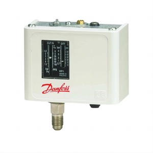 Interruptor de Presión Danfoss KP36 010-110866 SPDT IP54 para Aire Acondicionado de Precisión - Product Image 1