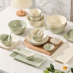 Juegos de Vajilla de Cerámica, Platos, Tazones, Tazas, Juegos de Vajilla Ligeros para Acampar, Aptos para Microondas y Lavavajillas - Product Image 1