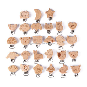 Attache-<span class=keywords><strong>sucette</strong></span> en bois à motifs d'animaux pour bébé de 0 à 12 <span class=keywords><strong>mois</strong></span> en bois de hêtre massif - Product Image 1