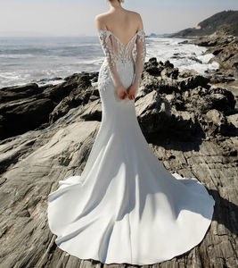 Классическое свадебное платье 2025 года для женщин: атласное, без бретелек, с 3D-вышивкой кружевом, прозрачным шлейфом-чапелем, силуэт «русалка» - Product Image 3