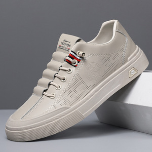 Nouvelles baskets décontractées blanches pour hommes Printemps 2026, respirantes, avec tige en microfibre et semelle intermédiaire épaisse en EVA, style skateboard, confortables et respirantes - Product Image 2