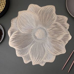 Nouveau Set de Table Moderne en PVC Écologique, Fond Solide, Estampage à Chaud, Isolant, Épaisseur 1mm, Résistant à la Chaleur, Style Occidental - Product Image 4