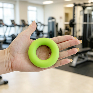 PAISEN Anneau de préhension en silicone pour la rééducation de la main, l'amélioration de la force, l'exercice thérapeutique, l'entraînement des avant-bras et le soulagement du stress - Product Image 1