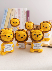 Venta al por Mayor <span class=keywords><strong>de</strong></span> Lindos Leones <span class=keywords><strong>de</strong></span> Ganchillo Hechos a Mano, Ecológicos, <span class=keywords><strong>de</strong></span> Algodón, con Energía Positiva, Decoración <span class=keywords><strong>de</strong></span> Oficina, Regalo para Navidad, para Todas las Temporadas - Product Image 3
