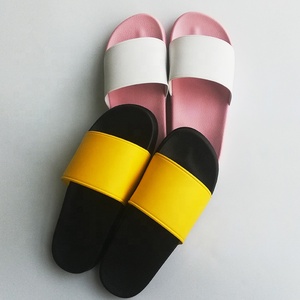 Slides Phụ Nữ Bán Buôn Pu Dép Đi Trong Nhà Cho Phụ Nữ Pu Người Đàn Ông Dép Màu Trắng PU Bọt Dép Màu Đen Lật <span class=keywords><strong>Flip</strong></span> <span class=keywords><strong>Flops</strong></span> - Product Image 4