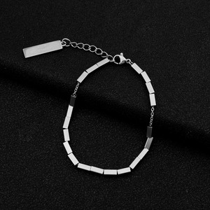 Pulsera de Cadena Geométrica Plateada de Diseño Simple y Popular, Estilo Hiphop, de Acero de Titanio, Unisex, Joyería al por Mayor - Product Image 1