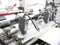 Hign hız Flatbed etiket kalıp kesme makinası etiket Plotter kesici etiket rulo kesme makinesi