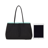 Sac à bandoulière grande capacité en nylon imperméable pour femme, sac à main de créateur avec cordon de serrage intérieur contrastant, sac de voyage et cabas