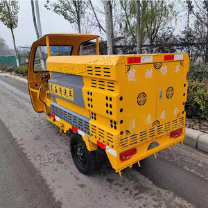 Camion de lavage haute pression pour l'assainissement direct usine – Véhicule de nettoyage des rues et trottoirs municipaux - Product Image 5