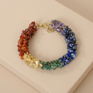 Bracelet bohème en perles de cristal multicolores, plaqué or, fermoir poli, unisexe, bijou cadeau du Gujarat - Product Image 5