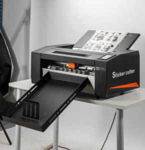 Troquel FRONTAL A3 + Plotter de máquina de fabricación de etiquetas digitales para papel adhesivo personalizado con doble cabezal DXS350PRO DH - Product Image 4