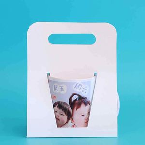 Sac alimentaire en carton à poignée blanche, impression UV, style moderne, pour tasses de 11 oz – Nouveauté promotionnelle pour cadeaux d'entreprise et réunions de famille/fêtes - Product Image 2
