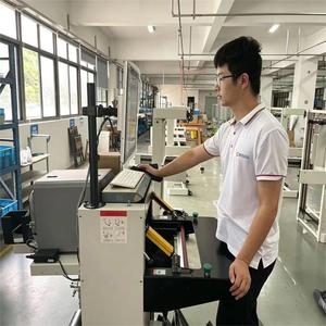 Máquina Automática para Envolver con Plástico en el Comercio Electrónico, Escaneo, Impresión, Etiquetado, Encolado, Sellado, Motor de Grado Alimenticio, Alta Velocidad - Product Image 2