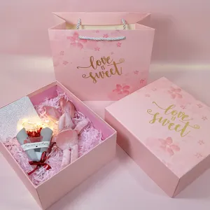 トレンディなギフトボックス包装蓋とベースバレンタインデー香水ギフト紙箱包装