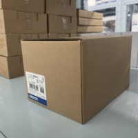 Contrôleur PLC CP1L-M40DR-D 40 points, sortie relais DC24V avec port de programmation USB pour l'automatisation industrielle