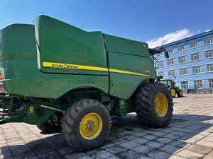 Tractor JOHNN DEER 660 USADO en Stock, tractores de gran venta, Tractor ambulante, equipo agrícola 90HP - Product Image 2