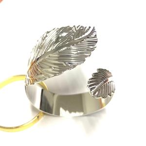 Anneau de serviette en feuille d'or en fer classique et durable pour des dîners élégants - Product Image 6