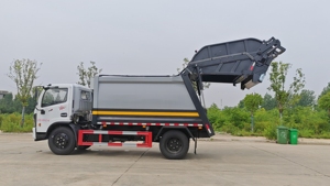 Camión Compactador de Basura Dongfeng 4x2 de 10cbm de Alta Calidad en Venta - Product Image 3