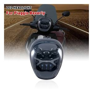 Gruppo Faro Anteriore a LED YongJin con Anello Halo per Piaggio <span class=keywords><strong>Beverly</strong></span> <span class=keywords><strong>300</strong></span> - Product Image 1