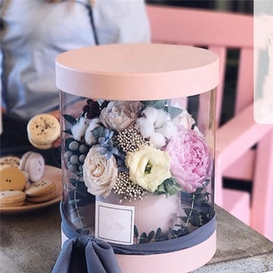 <span class=keywords><strong>Scatola</strong></span> di <span class=keywords><strong>fiori</strong></span> all'ingrosso di lusso personalizzato trasparente <span class=keywords><strong>scatola</strong></span> di <span class=keywords><strong>fiori</strong></span> di san valentino trasparente cilindro in PVC <span class=keywords><strong>con</strong></span> coperchio - Product Image 3