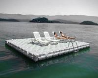 Plateforme aquatique en plastique pour jet ski et bateau