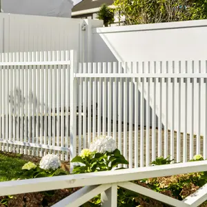 木质彩色粉末涂层廉价围栏面板铝新设计围栏制造商