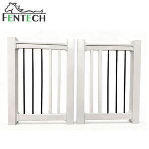 Fentech Factory Personalizar sistemas de barandilla de porche Cubierta de mano de vinilo Tubo redondo de aluminio Barandilla de <span class=keywords><strong>PVC</strong></span> <span class=keywords><strong>para</strong></span> balcón al aire libre - Product Image 3