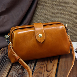 Retro Style Vegetable Tanned Cowhide Clasp <b>Bag</b> Soft Genuine Leather Mini Crossbody Horizontal Square Magnetic Buckle Everyday - Product Image 1