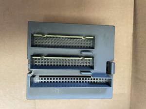 1SDA102950R1 1SDA102950R1 PM573-ETH-XC Accessoire de disjoncteur industriel pour la distribution d'énergie - Product Image 2