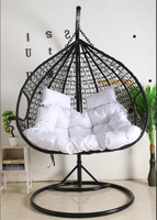 Fauteuil suspendu œuf en rotin tressé avec double structure en aluminium, design moderne, pour balcon et loisirs