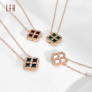 Uxury-Colgante de oro de 18 quilates con circonita, colgante de 18 quilates - Product Image 4