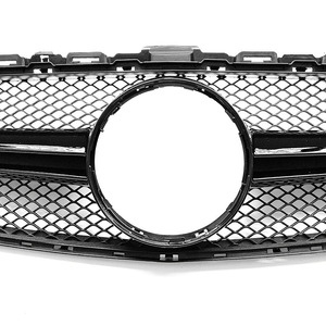กระจังหน้าสไตล์ AMG สำหรับ Mercedes-Benz C-Class W205 วัสดุ ABS อะไหล่ทดแทน ปี 2015-2018 - Product Image 3